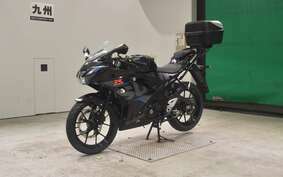 SUZUKI GSX-R125 DL33B