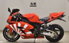 HONDA CBR1000RR 2004 SC57