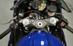 YAMAHA YZF-R1 2013 RN24J