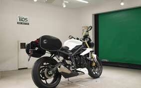 TRIUMPH STREET TRIPLE 85 2013