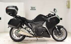 HONDA VFR1200F 2014 SC63