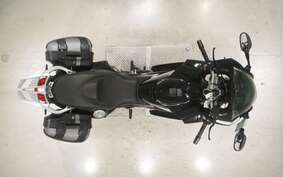 BMW F800ST 2011