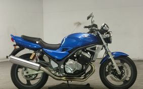 KAWASAKI BALIUS 250 Gen.2 2001 ZR250B