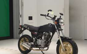 HONDA APE 100 HC07