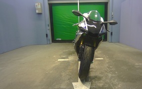 YAMAHA YZF-R1 M 2015 RN40