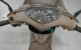 HONDA DIO CESTA AF68