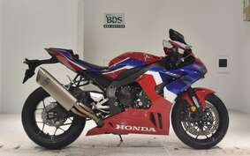 HONDA CBR1000RR R 2020 SC82