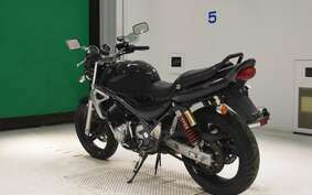 SUZUKI GSX250FX ZR250C