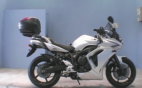 YAMAHA FAZER FZ6 S 2010 RJ14