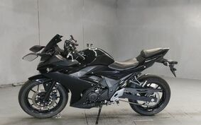 SUZUKI GSX250R DN11A