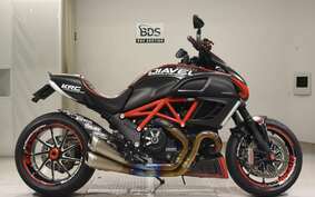 DUCATI DIAVEL 2011 G100A