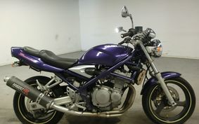 SUZUKI BANDIT 250 GJ77A