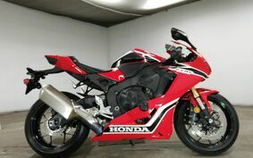 HONDA CBR1000RR SC77