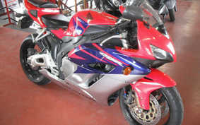 HONDA CBR1000RR 2005 SC57