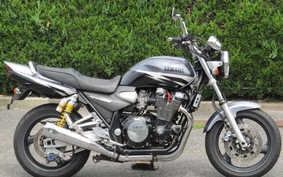 YAMAHA XJR1300 2000 RP03J