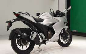 SUZUKI GIXXER 250 SF ED22B