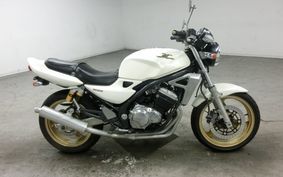 KAWASAKI BALIUS 250 Gen.2 2002 ZR250B