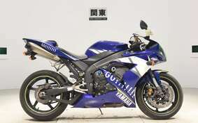 YAMAHA YZF-R1 2004 RN13