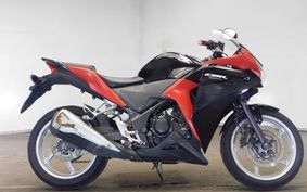 HONDA CBR250R MC42