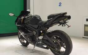 TRIUMPH DAYTONA 675 2009