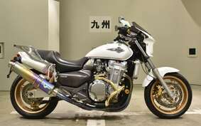 HONDA X4 LD 2001 SC38