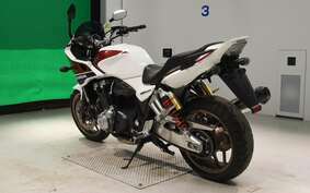 HONDA CB1300SB SUPER BOLDOR EP 2015 SC54