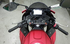 YAMAHA YZF-R25 A RG43J