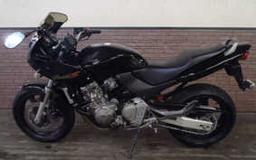 HONDA HORNET 600 S 2002 PC34