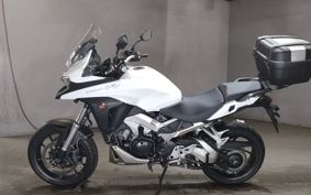 HONDA VFR800X RC80
