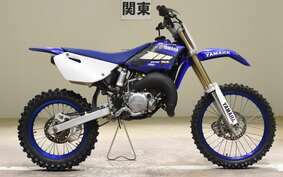 YAMAHA YZ85LW CB10C