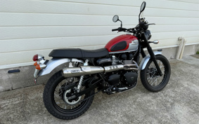 TRIUMPH  TRIUMPH  BONNEVILLE 900 2015 TJ9157