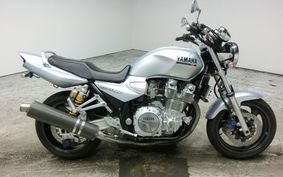 YAMAHA XJR1300 2000 RP03J