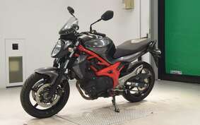 SUZUKI GLADIUS 2014 VK58A