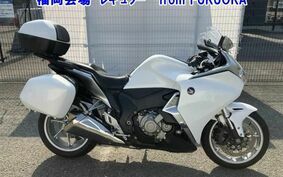 HONDA VFR1200F DCT 2010 SC63