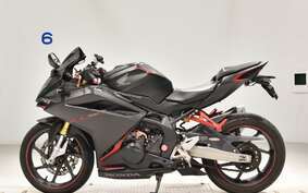 HONDA CBR250RR A MC51