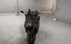 YAMAHA T-MAX 560 SJ19J