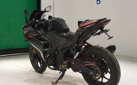 YAMAHA YZF-R25 RG10J