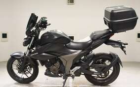 SUZUKI GIXXER 250 ED22B