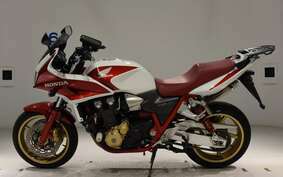 HONDA CB1300SB SUPER BOLDOR A 2006 SC54