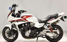 HONDA CB1300SB SUPER BOLDOR A 2010 SC54