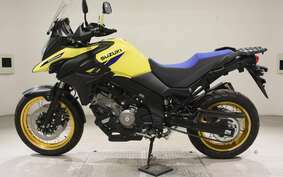 SUZUKI DL650 ( V-Strom 650 ) XTA 2024 C733M