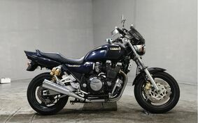 YAMAHA XJR1200 1996 4KG