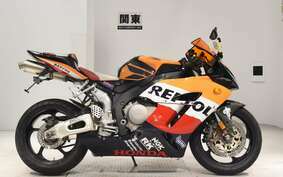 HONDA CBR1000RR 2004 SC57