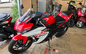 YAMAHA YZF-R25 RG10J