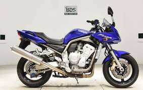 YAMAHA FZS1000 FAZER 2001 RN06