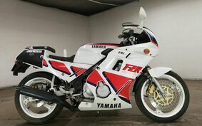 YAMAHA FZR250 2KR