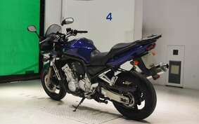 YAMAHA FZS1000 FAZER 2005