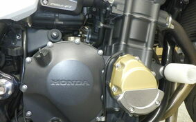 HONDA CB1300SB SUPER BOLDOR A 2011 SC54