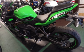 KAWASAKI NINJA ZX-25R ZX250E