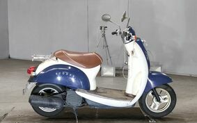 HONDA CREA SCOOPY I AF55